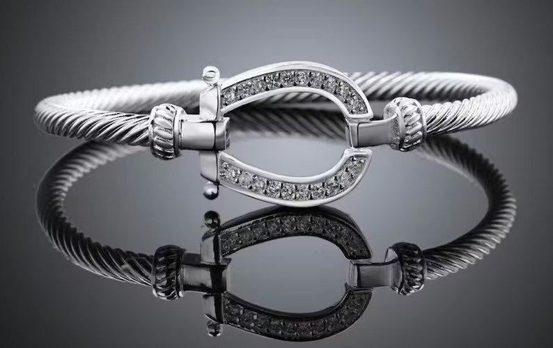 Lucky Horseshoe Crystal Bracelet